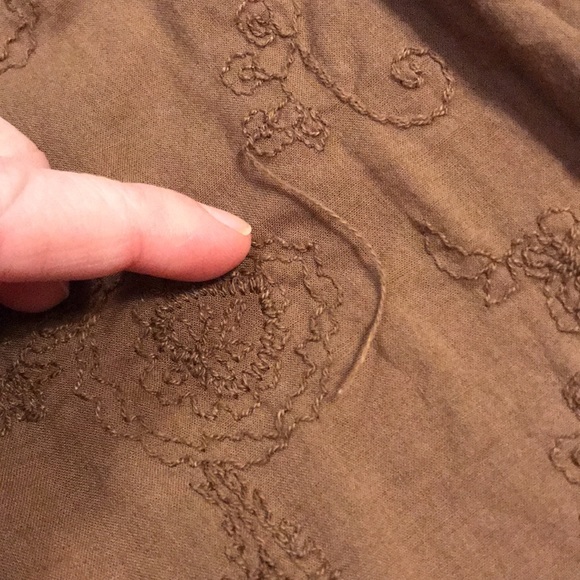 Magellan Brown Blouse - Picture 14 of 14